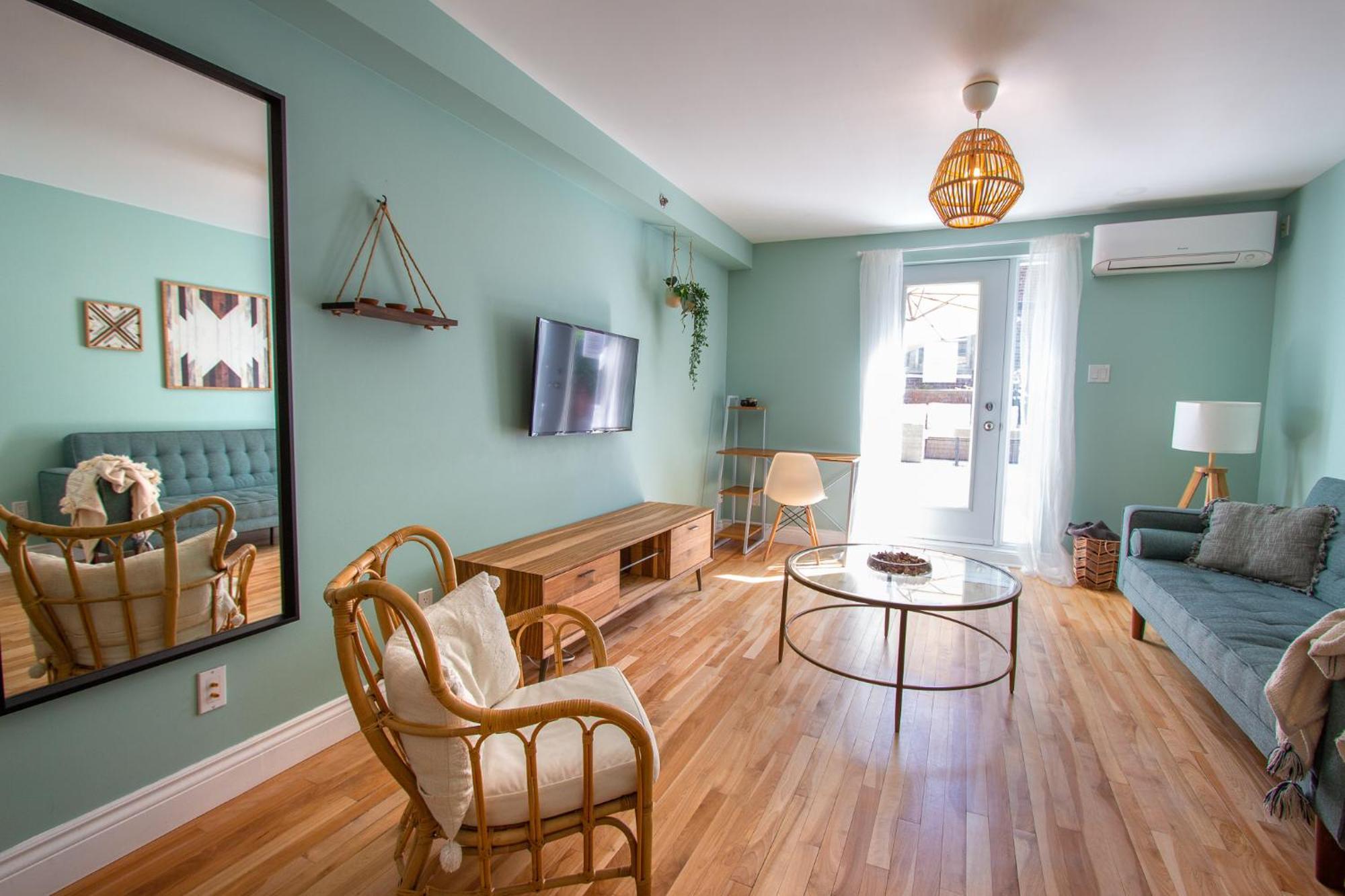 Bohemian - Selfcheckin - Rooftop - Terraces - St-Denis Apartment Montreal Exterior photo